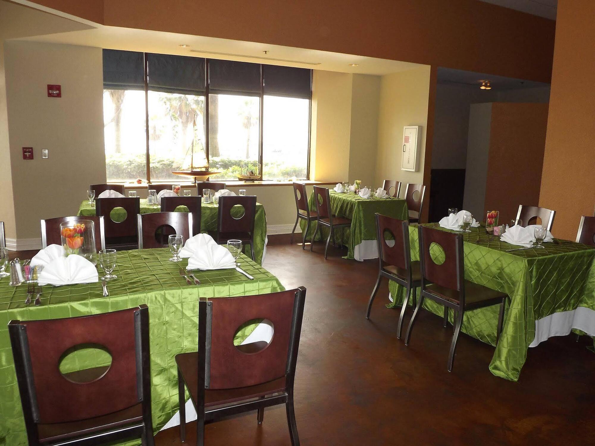 Holiday Inn Corpus Christi Downtown Marina By Ihg Esterno foto